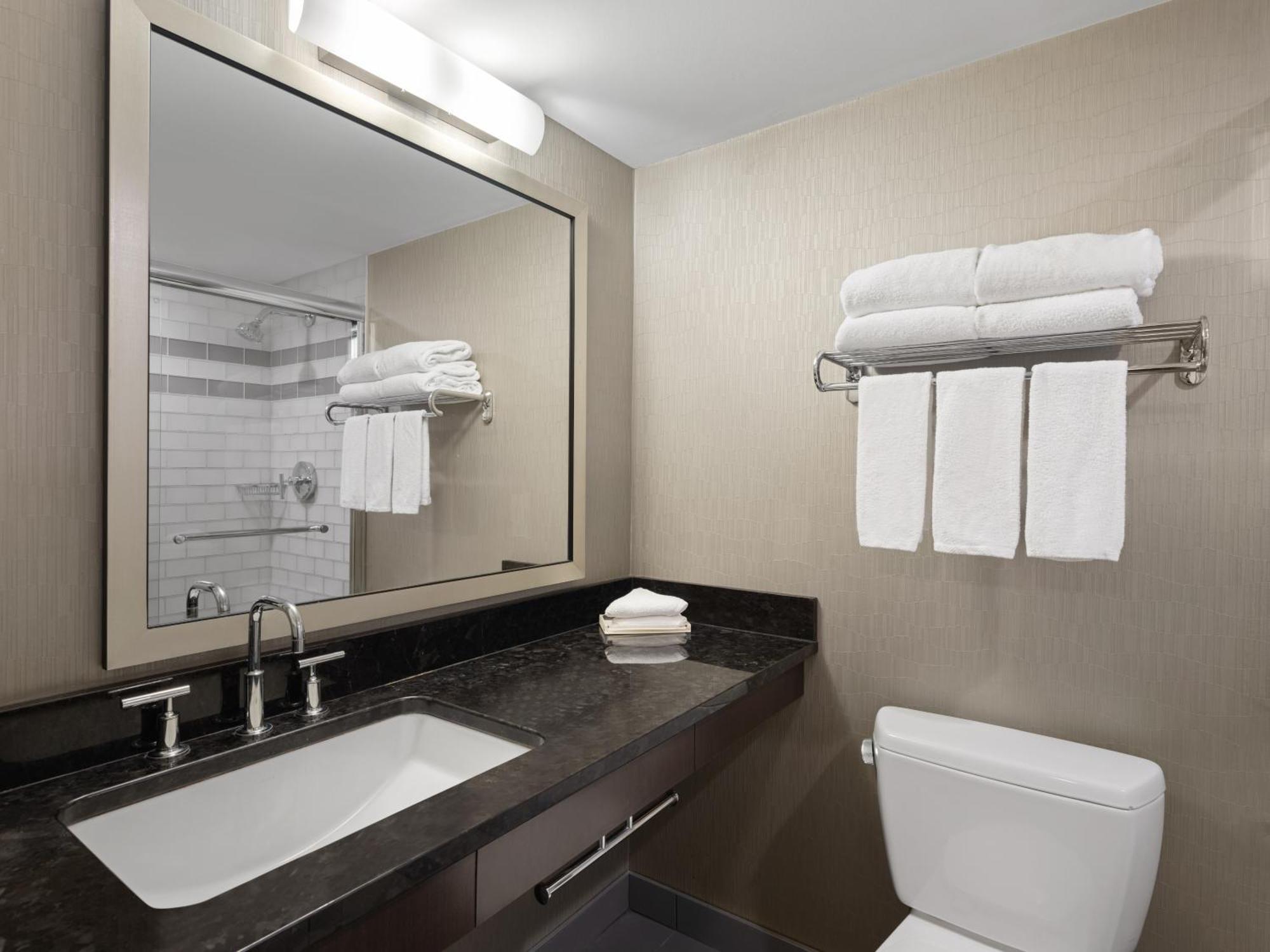 Holiday Inn Calgary Airport By Ihg Luaran gambar